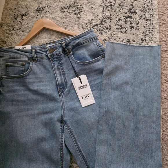 OAT Highrise Straight Jeans Raw Hem Womens 6/28 NWT Light Wash Blue Western Boho - Picture 1 of 7